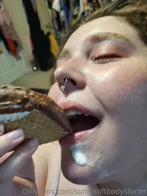 Sunnisoftbodystoner OnlyFans Leaked Free Thumbnail Picture - #m4wINIIG9e