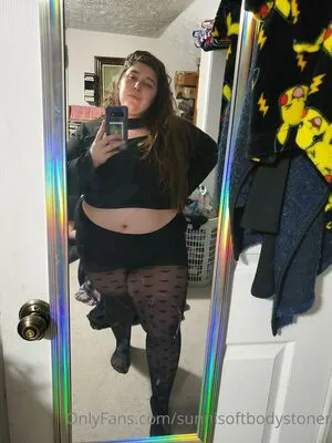 Sunnisoftbodystoner OnlyFans Leaked Free Thumbnail Picture - #tSXRhE45E8