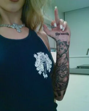 Sunny Christina OnlyFans Leaked Free Thumbnail Picture - #UnwEz42DQC