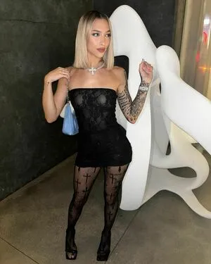 Sunny Christina OnlyFans Leaked Free Thumbnail Picture - #oznetQXKdb