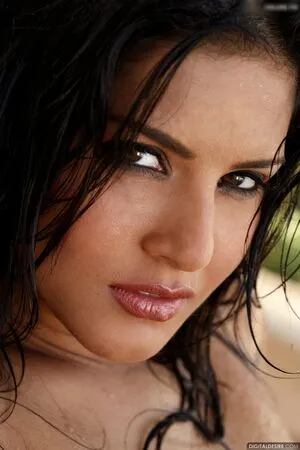 Sunny Leone OnlyFans Leaked Free Thumbnail Picture - #VQ1h3MCGIw