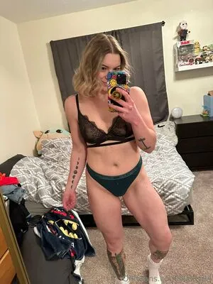 Sunny OnlyFans Leaked Free Thumbnail Picture - #Q9k2KF6yc2