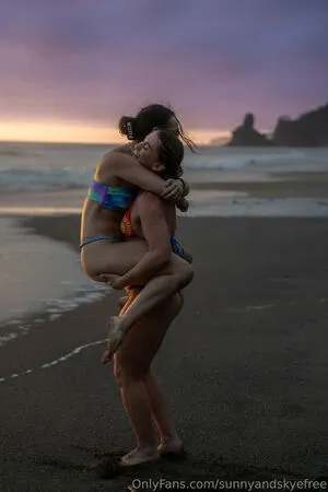 Sunnyandskyefree OnlyFans Leaked Free Thumbnail Picture - #liuRdFB2mn