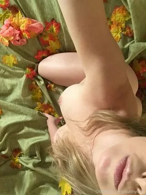 Sunnylanefree OnlyFans Leaked Free Thumbnail Picture - #HFGRUc8sx9