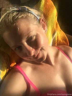 Sunnylanefree OnlyFans Leaked Free Thumbnail Picture - #uRFsRdolGo