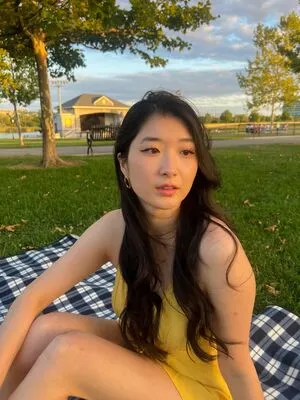 Sunnyliachoi OnlyFans Leaked Free Thumbnail Picture - #7FA7llOsPQ