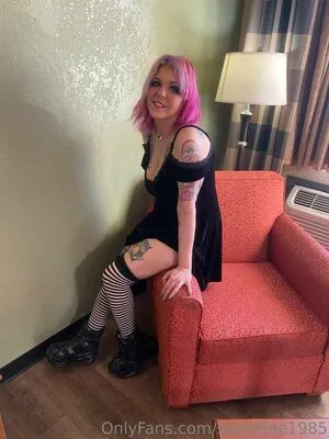 Sunshine1985 OnlyFans Leaked Free Thumbnail Picture - #OQ4cM4Dz2Z