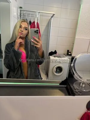 Sunshineblondie OnlyFans Leaked Free Thumbnail Picture - #j2LJd7l08L