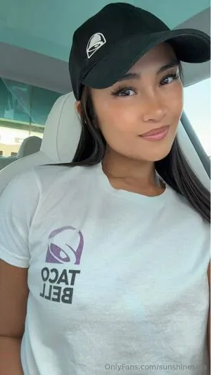 Sunshinesina OnlyFans Leaked Free Thumbnail Picture - #6yuoffux7z