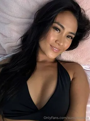 Sunshinesina OnlyFans Leaked Free Thumbnail Picture - #MhMewoG8YR
