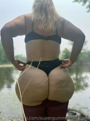 Supergummiegirlycami OnlyFans Leaked Free Thumbnail Picture - #St0z5qvzo1