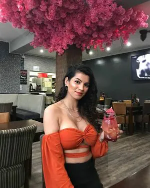 Sureet Kular OnlyFans Leaked Free Thumbnail Picture - #pjYoulyUho