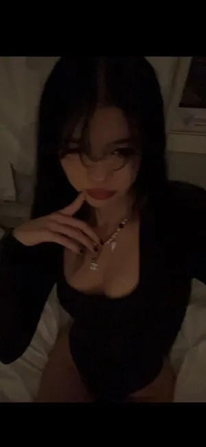 Surelynotsi OnlyFans Leaked Free Thumbnail Picture - #UlnqiO7Sfl