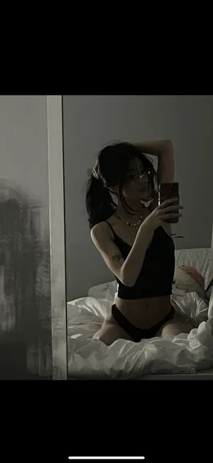 Surelynotsi OnlyFans Leaked Free Thumbnail Picture - #eQsJoaOEEQ