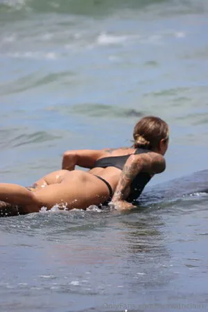 Surfwithclaire OnlyFans Leaked Free Thumbnail Picture - #SF0pXcszNc