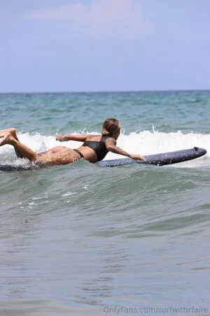 Surfwithclaire OnlyFans Leaked Free Thumbnail Picture - #i152uu46LT