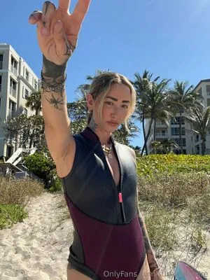 Surfwithclaire OnlyFans Leaked Free Thumbnail Picture - #jEogzcywad