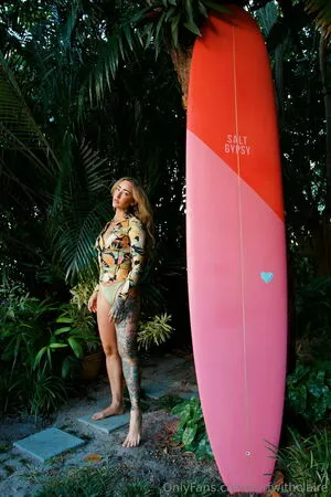 Surfwithclaire OnlyFans Leaked Free Thumbnail Picture - #n6Vtdz748M