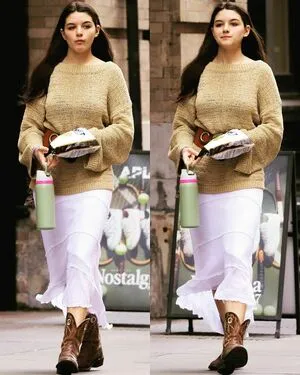 Suri Cruise OnlyFans Leaked Free Thumbnail Picture - #LPnx01P9Mh