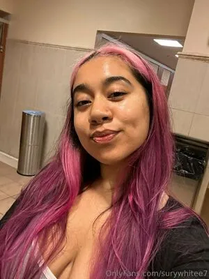 Surywhitee7 OnlyFans Leaked Free Thumbnail Picture - #B2TEHKNIZP