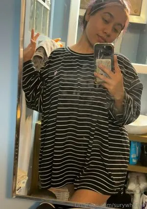 Surywhitee7 OnlyFans Leaked Free Thumbnail Picture - #ML0QKx1Xkk