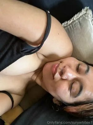 Surywhitee7 OnlyFans Leaked Free Thumbnail Picture - #c2oMYVGSfn