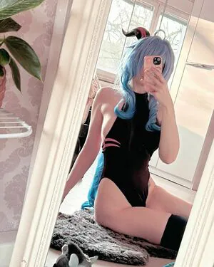 Susa Cosplay OnlyFans Leaked Free Thumbnail Picture - #MtnxC5FdEF