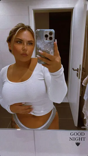 Susan Suundsangleichsusan OnlyFans Leaked Free Thumbnail Picture - #fkDFzHc7dF