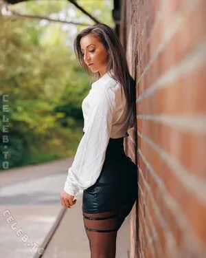 Susann1131 OnlyFans Leaked Free Thumbnail Picture - #bakC4f8ucB