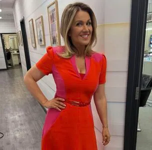 Susanna Reid OnlyFans Leaked Free Thumbnail Picture - #4t4ut5yP3w