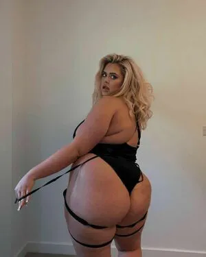 Susannah Elizabeth OnlyFans Leaked Free Thumbnail Picture - #g4qVRlu635