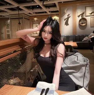 Susansunn OnlyFans Leaked Free Thumbnail Picture - #UAteUkELlE