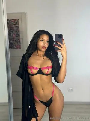 Susiestone OnlyFans Leaked Free Thumbnail Picture - #FidP1CmU3a
