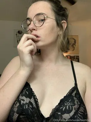 Suzannasmiles OnlyFans Leaked Free Thumbnail Picture - #4vX29b5cBY