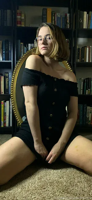 Suzannasmiles OnlyFans Leaked Free Thumbnail Picture - #emXTisujOZ