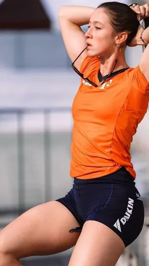 Suzanne Schulting OnlyFans Leaked Free Thumbnail Picture - #gumEpeVRQR