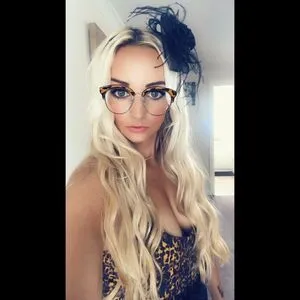Suzanne Winters OnlyFans Leaked Free Thumbnail Picture - #ZCq5gRtH9M