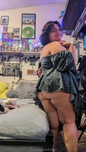 Suzetheconfused OnlyFans Leaked Free Thumbnail Picture - #IghNqiDZzs