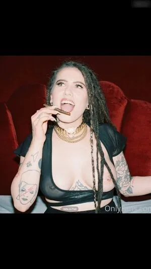 Suzie Grime OnlyFans Leaked Free Thumbnail Picture - #GErDX8TjJW