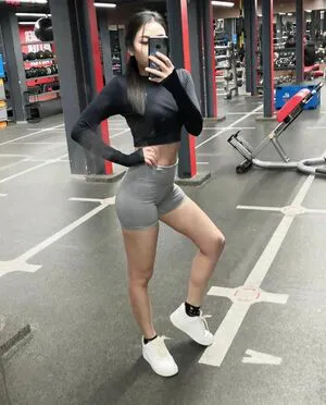 Suziearomdee OnlyFans Leaked Free Thumbnail Picture - #4XVtprepi3