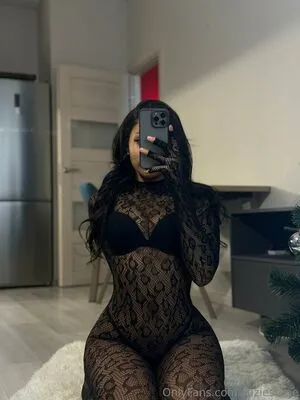 Suziestone OnlyFans Leaked Free Thumbnail Picture - #Cmz9z76eRW