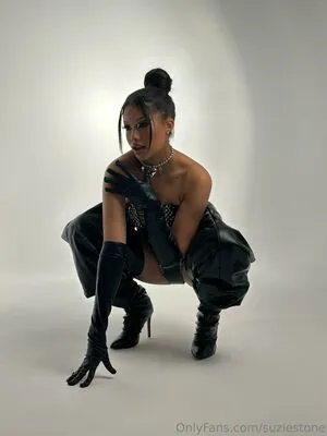 Suziestone OnlyFans Leaked Free Thumbnail Picture - #OM3KW50A32