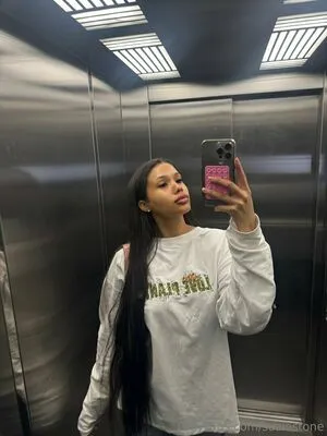 Suziestone OnlyFans Leaked Free Thumbnail Picture - #meBo9zECiA