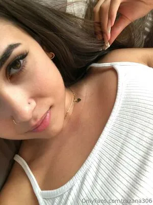 Suziluna OnlyFans Leaked Free Thumbnail Picture - #Cm6JGo9tBo