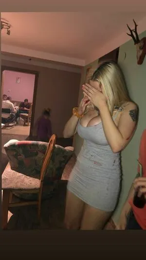 Suzizvonar OnlyFans Leaked Free Thumbnail Picture - #4Hz230qPsK