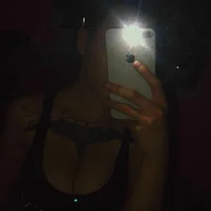 Suzizvonar OnlyFans Leaked Free Thumbnail Picture - #5eOAphRYqY
