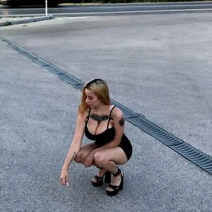 Suzizvonar OnlyFans Leaked Free Thumbnail Picture - #RD7zvupdGS
