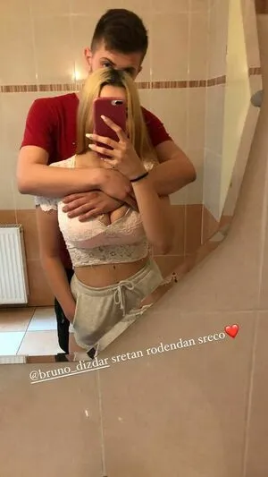 Suzizvonar OnlyFans Leaked Free Thumbnail Picture - #w3dMuXbaZ2