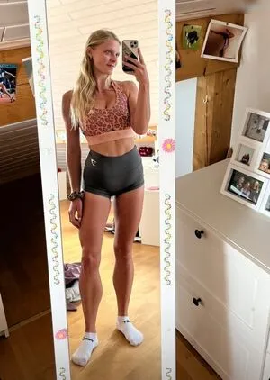 Svenja Sommer OnlyFans Leaked Free Thumbnail Picture - #7cLe1jEOCI