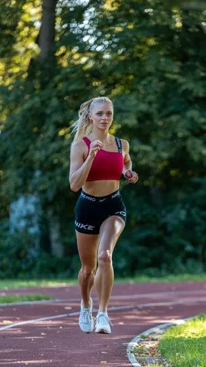 Svenja Sommer OnlyFans Leaked Free Thumbnail Picture - #RFHa8fQCn2
